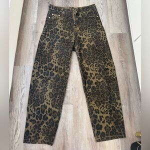 Cheetah jeans